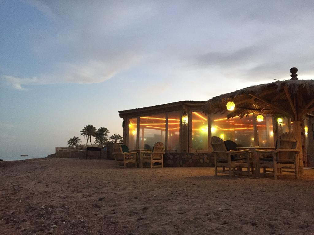 Dive Urge Hotel Dahab Exterior photo