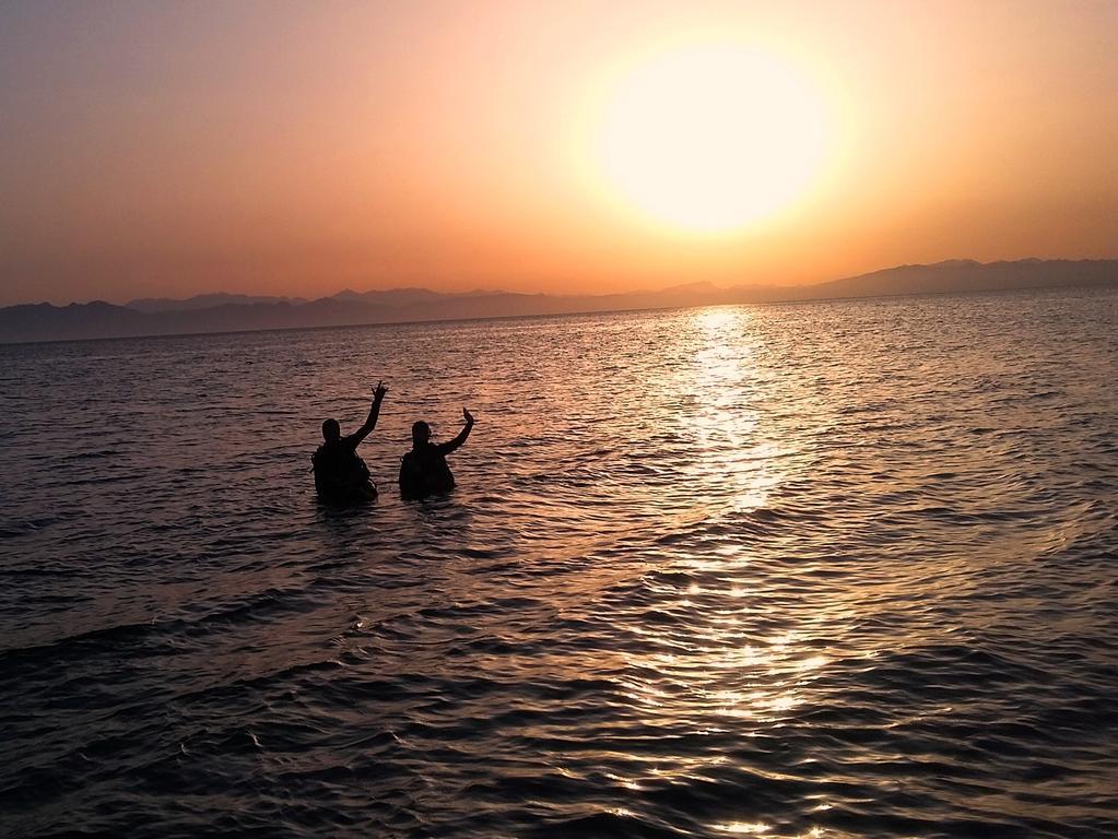 Dive Urge Hotel Dahab Exterior photo